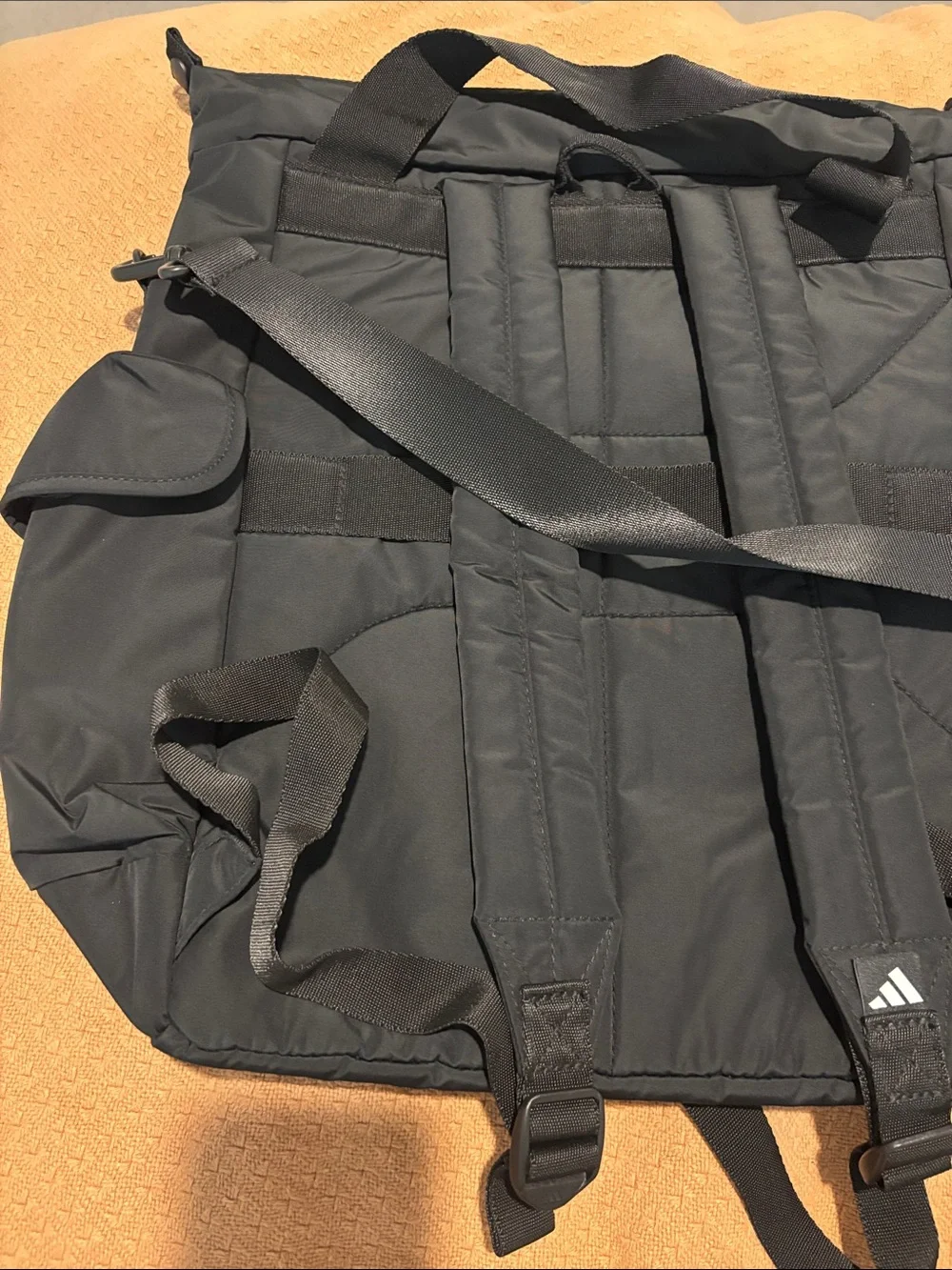 Adidas Men's Black Sports backpack